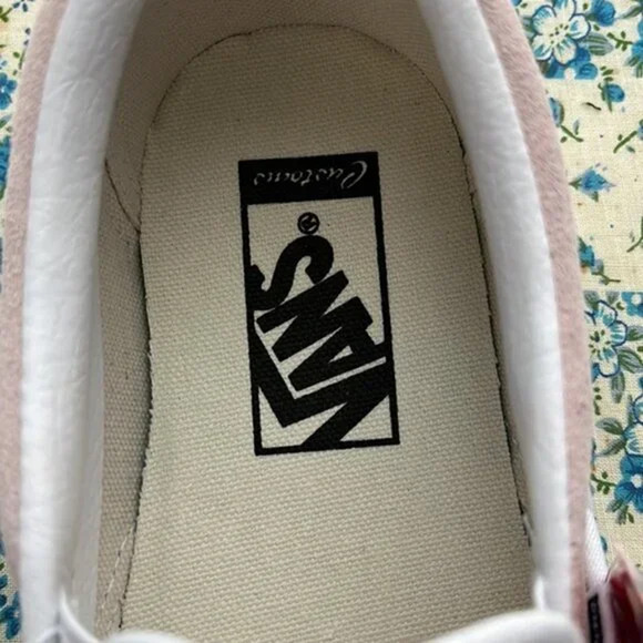 NWT Vans Baby/Light Pink Custom Suede Loafers US size 7.0 - 1-2 Day Quick SHIP - Picture 3 of 5